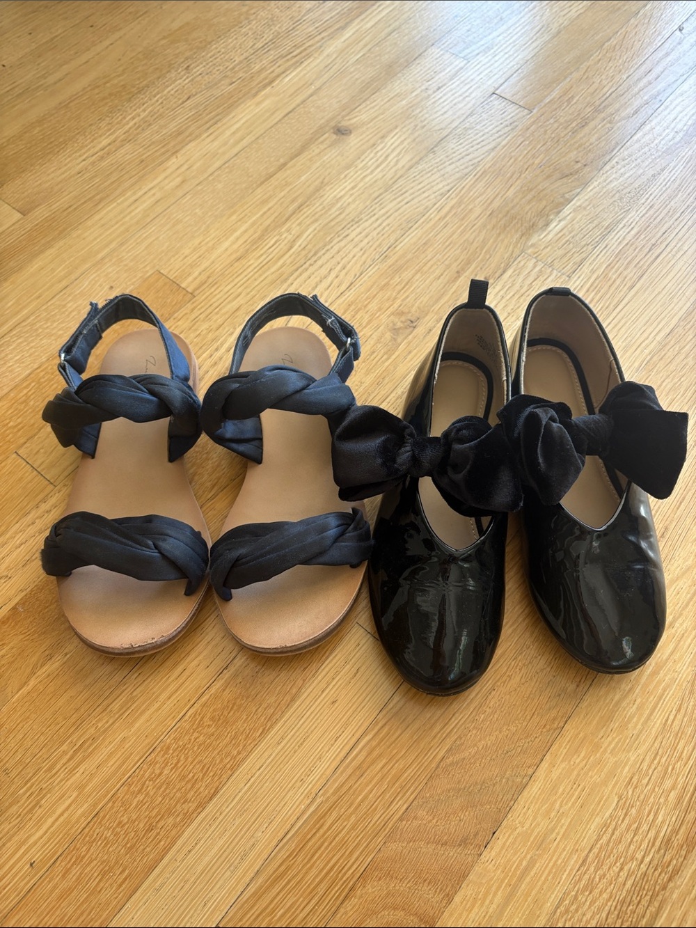 Girls size US1 Black Bow Dress Flats and Navy Sandals Set H&M Zara set of 2